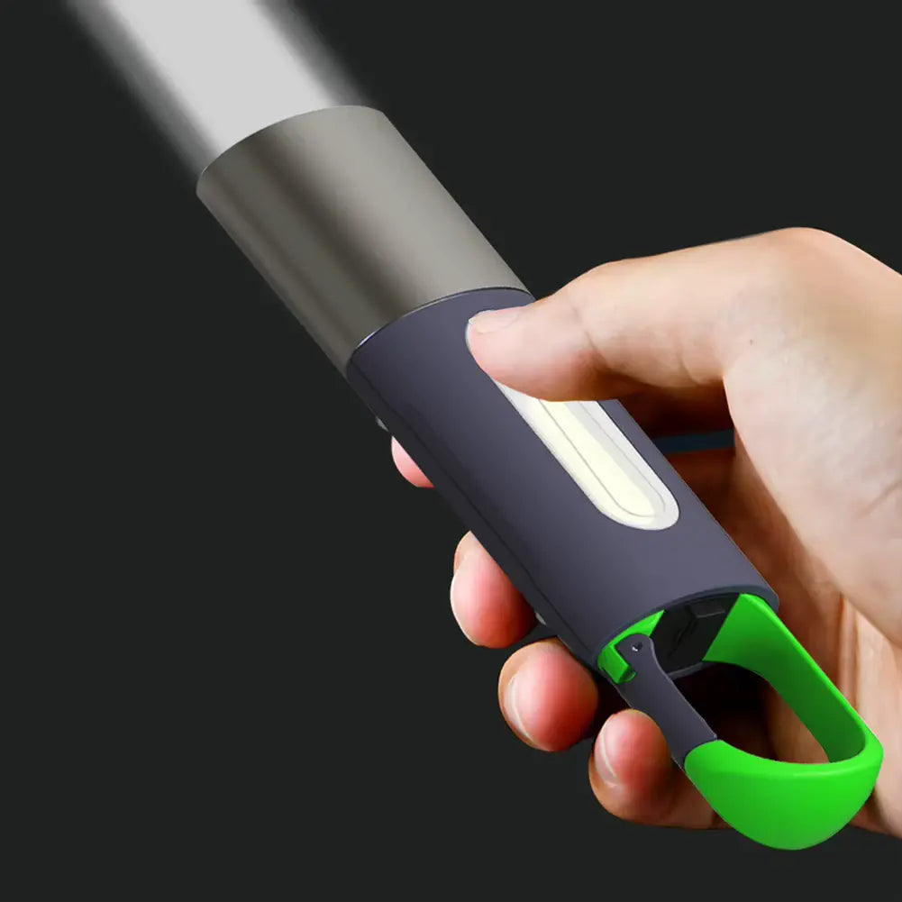 Rechargeable pocket flashlight